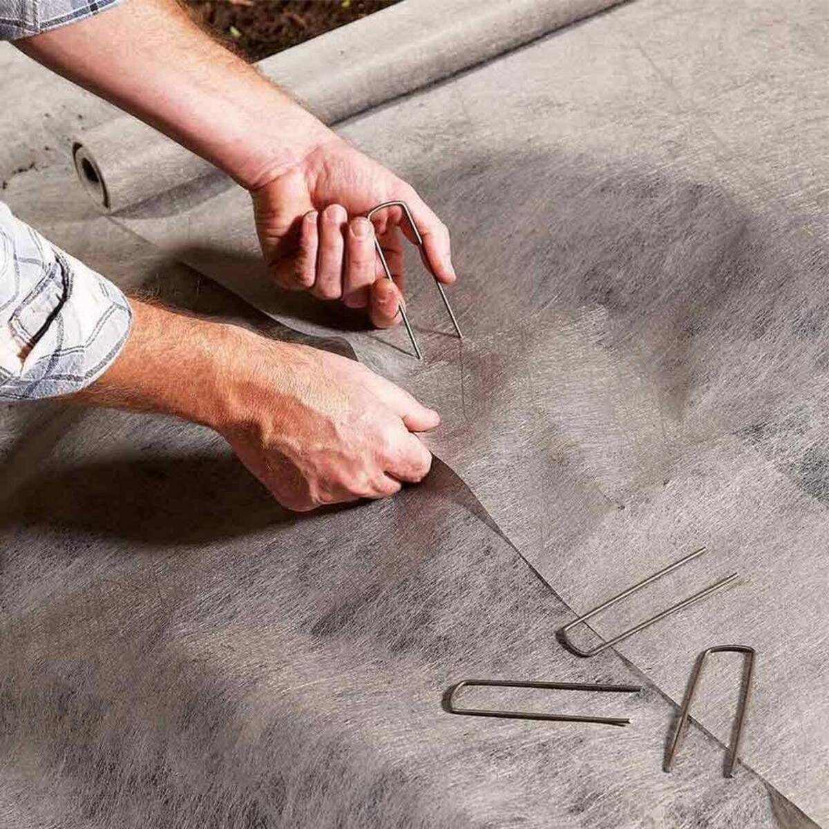 12 Superior Landscaping Fabric Staples for 2024