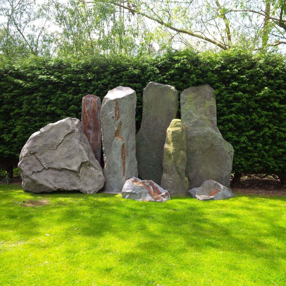 13 Superior Fake Stones For Landscaping for 2024