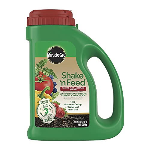 Miracle-Gro Shake 'N Feed Plant Food, 4.5 lbs.