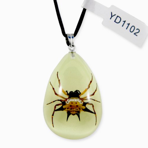 Spiny Spider Glow in The Dark Necklace