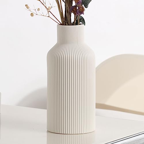 Minimalist White Ceramic Flower Vase
