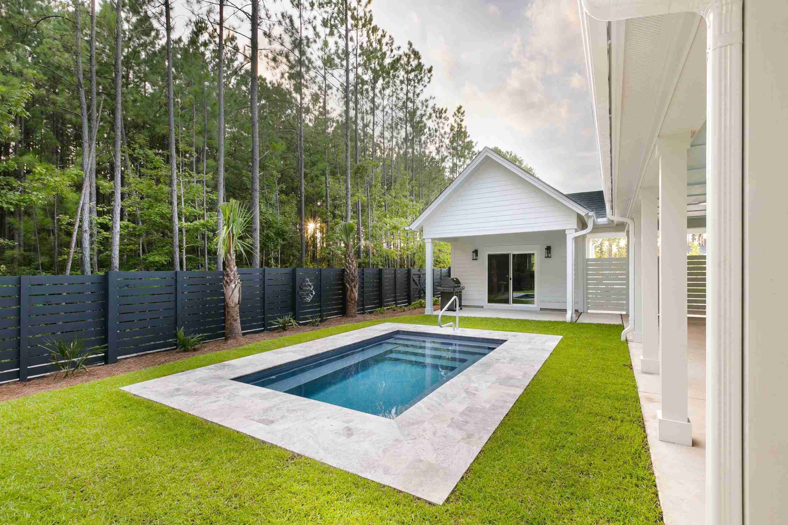 How Much Does It Cost To Put A Pool In Your Backyard