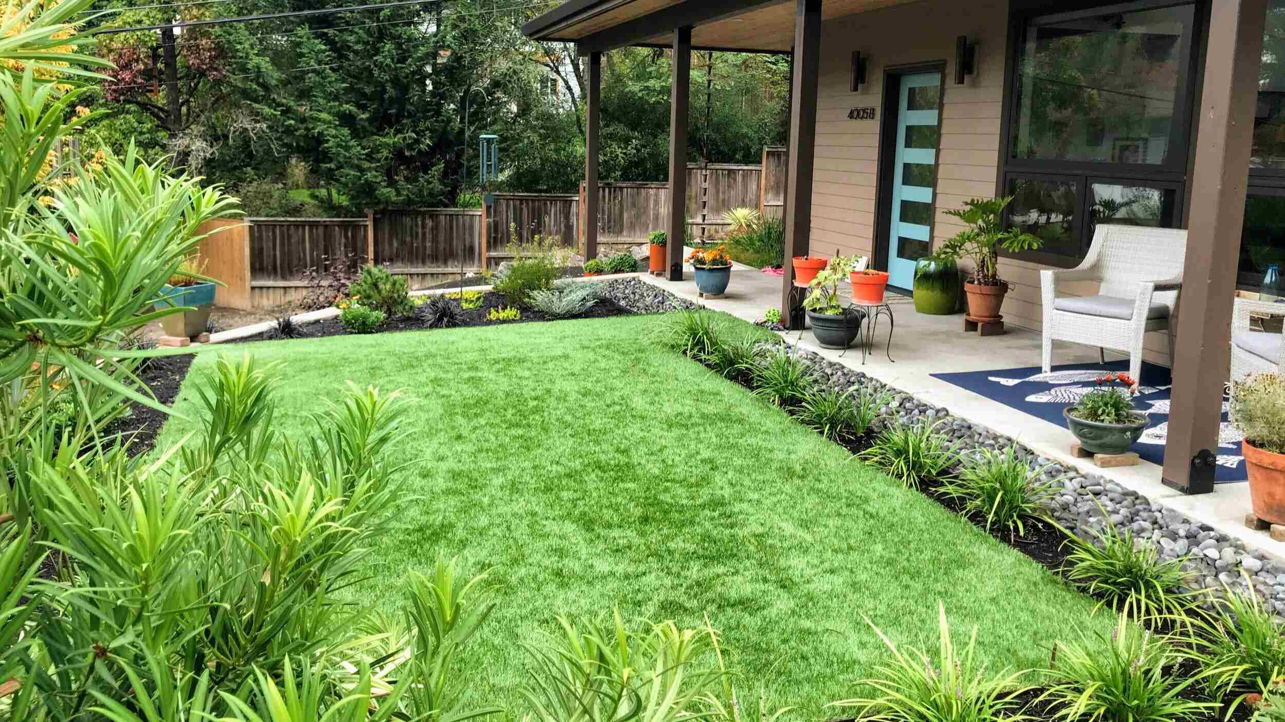 How Much Does It Cost To Put Grass In Backyard