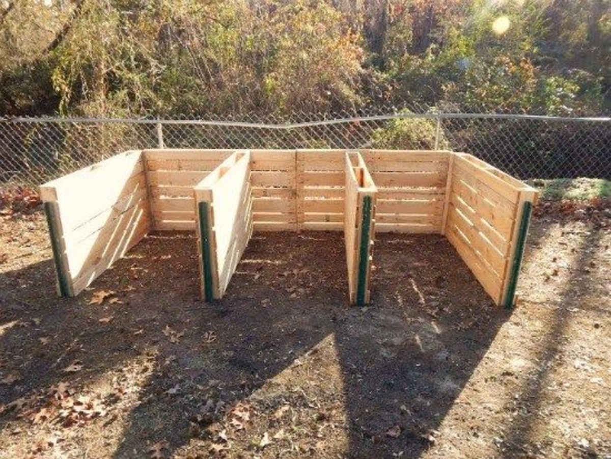 How To Layer A Compost Pile