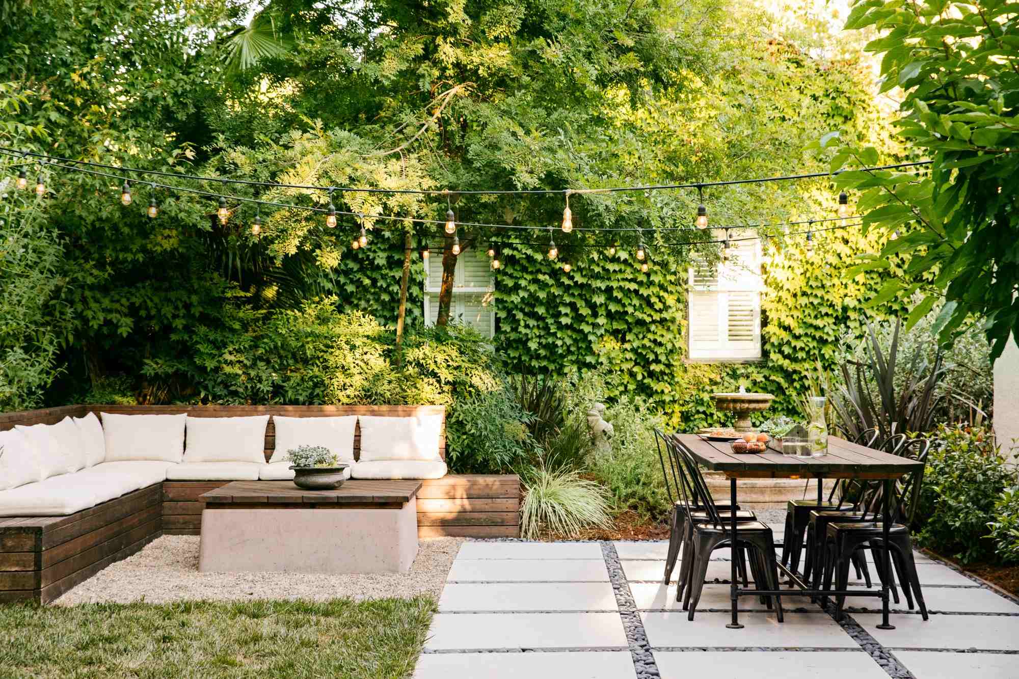 How To Put Pavers In Backyard