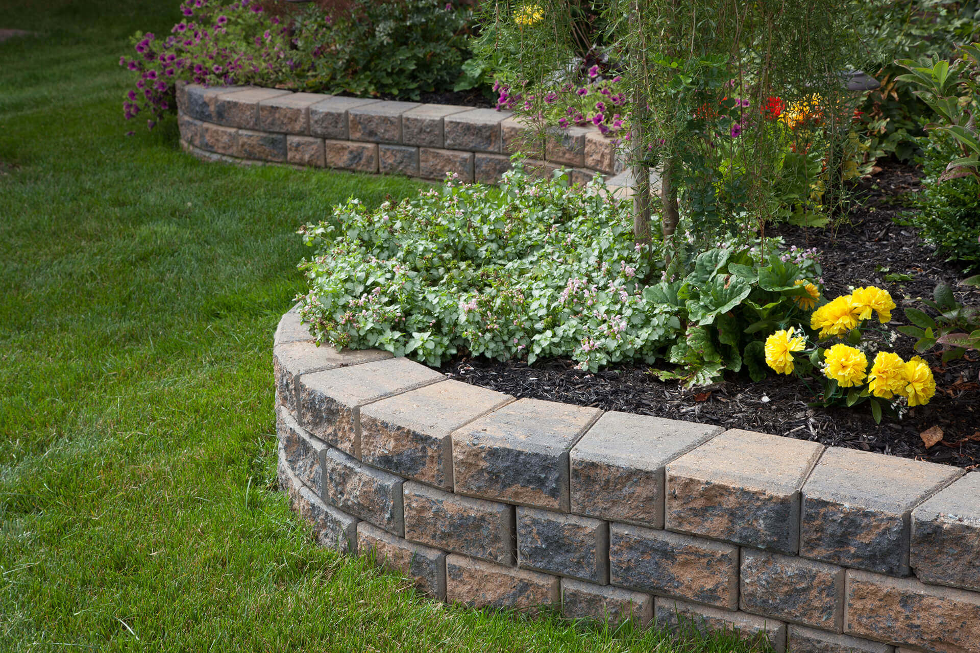 How To Stack Landscaping Stones