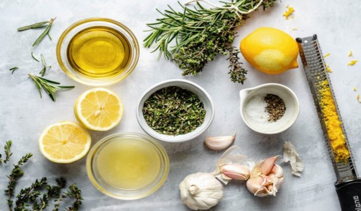 What Herbs Go With Lemon