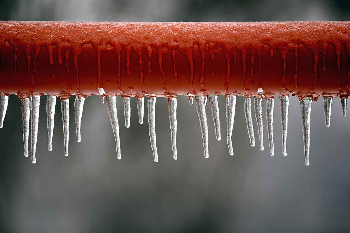 At What Temperature Do Irrigation Pipes Freeze