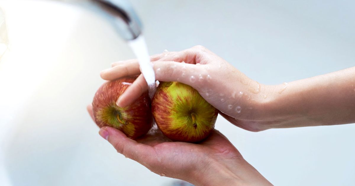 How To Clean Apples From Pesticides