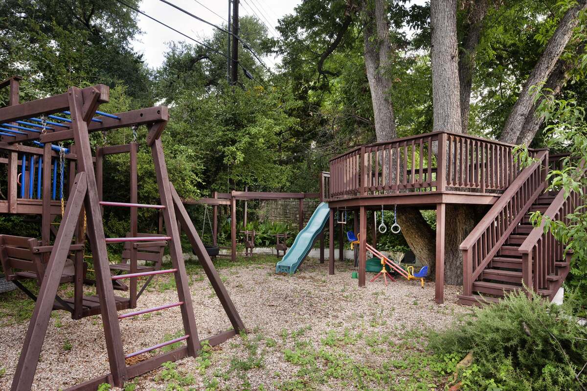 11 Superior Backyard Playground for 2024