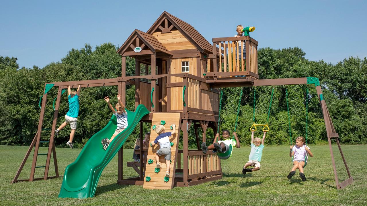 15 Amazing Outdoor Playsets For Backyard for 2024