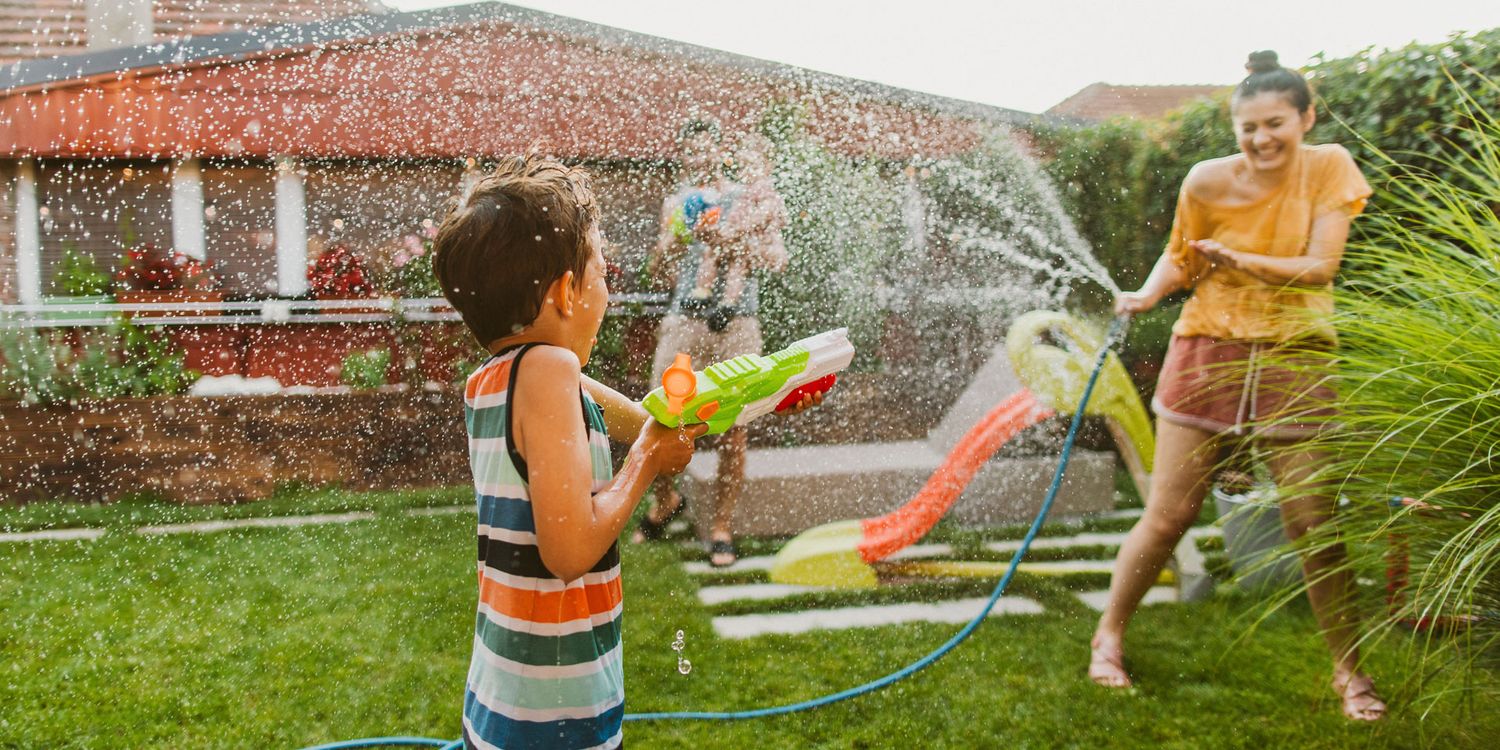 8 Amazing Backyard Water Toys for 2024