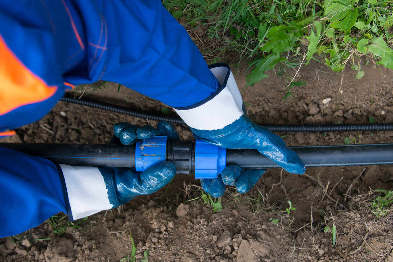 How To Connect Irrigation Tubing To Pvc