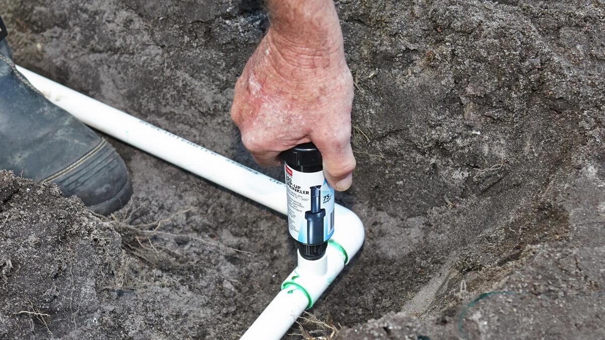 How To Fix Irrigation Pipe