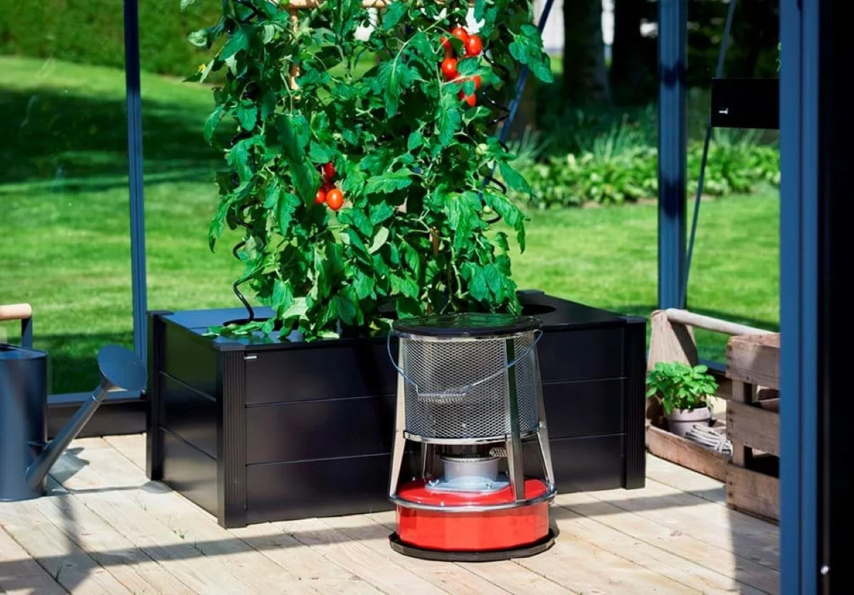 14 Incredible Small Greenhouse Heater for 2023