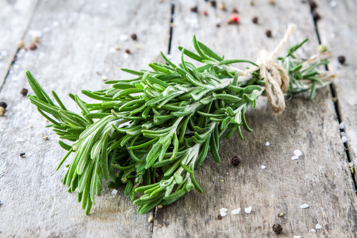 How To Clean Fresh Rosemary