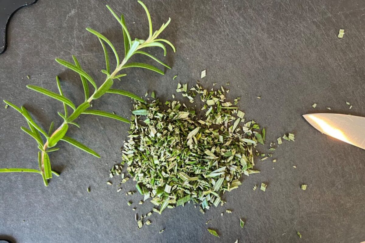 How To Mince Rosemary